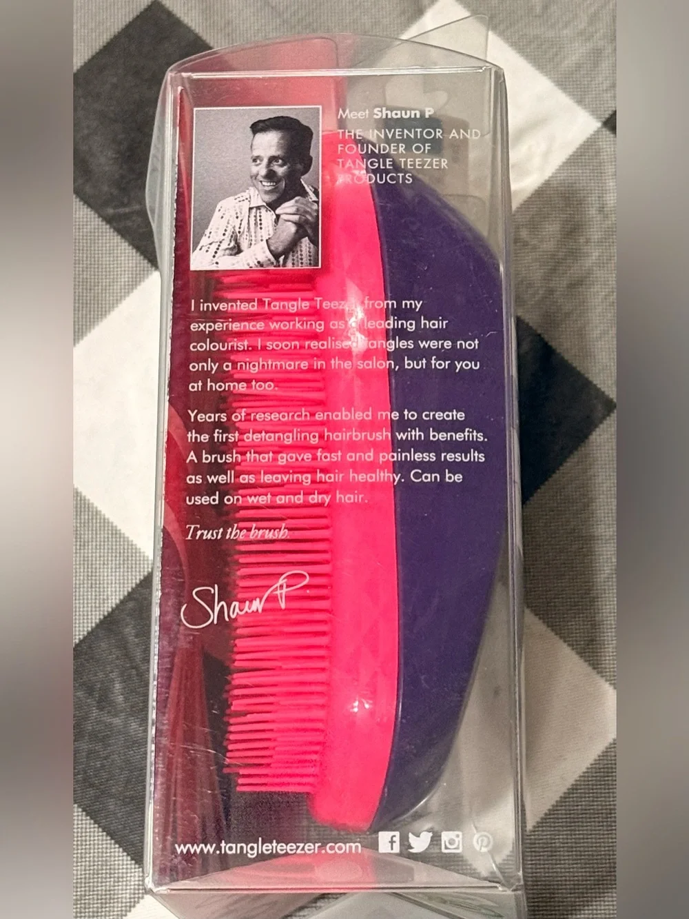 Tangle Teezer Professional Detangling Hairbrush — Purple